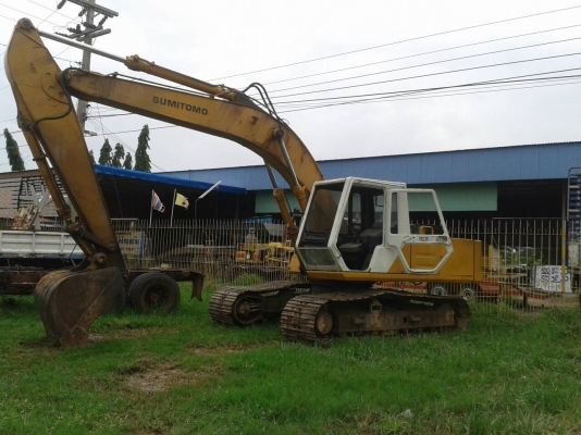 ขาย แบคโฮ SUMITOMO S2   PC200 2008 คอนโทรลสั้นโซ่สวย เดินดี  ตัดไฟฟ้า เครื่องโบเดินดีไม่มีโหลด เอกสารครบ