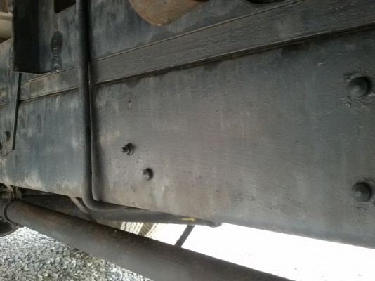 ขายรถ HINO KM779 เครื่อง WO4D 117 แรงม้า ตู้บรรทุก