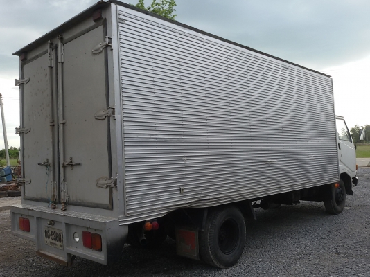 ขายรถ HINO KM779 เครื่อง WO4D 117 แรงม้า ตู้บรรทุก