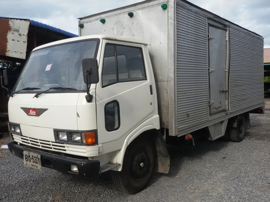 ขายรถ HINO KM779 เครื่อง WO4D 117 แรงม้า ตู้บรรทุก