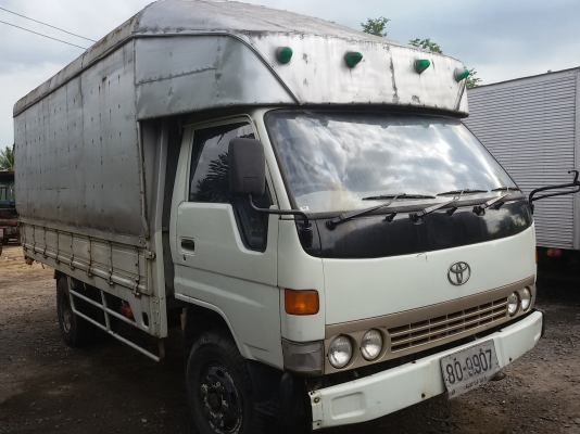 ขายรถ TOYOTA  211R เครื่อง 14B 115 แรงม้า ตู้บรรทุก