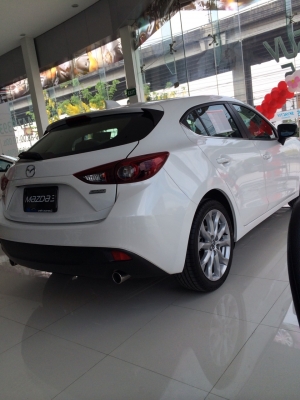 มาสด้า 3 Skyactiv sports compact allnew