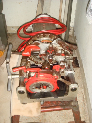 เครื่องต๊าป Rigid