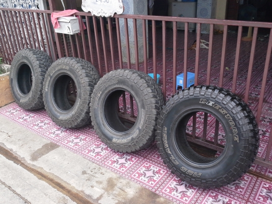 ยางmud31x10.50r15 ปี12ทั้ว4เส้น