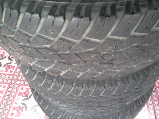 แม็ก16 Lanso เบสเล่ กว้าง8 ออฟ0พร้อมยางToyo245/70r16ปี10 แม็ก16 Lanso เบสเล่ กว้าง8 ออฟ0พร้อมยางToyo245/70r16ปี10