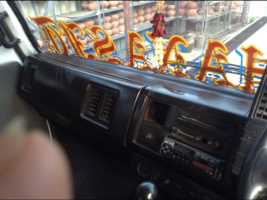 ร็อคกี้ รถห้าง 165 แรง ช่วงล่างใหญ่hino แอร์หนาวๆ