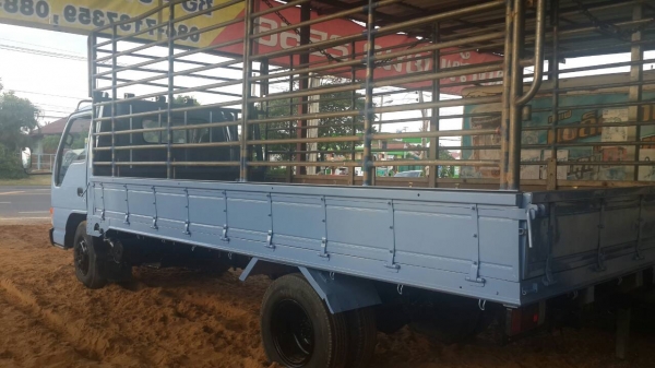 ขาย ISUZU NPR 6ล้อ 120 แรง รถห้างแท้