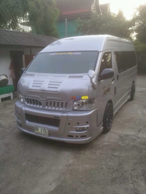 รถตู้ ปี49เเต่งvip สวยๆรถวิ่งน้อย เเต่งชุดใหญ่ ดูเเลรักษาอย่างดี กทม ตลิ่งชันสายใต้ใหม่