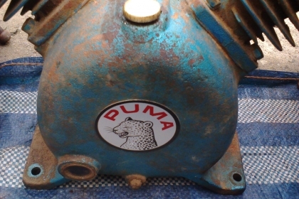 หัวปั้มลมพูมา 1 แรงสภาพเดิมๆครับพร้อมใช้งานครับเป็นของพูมา  ขนาดหัว  1  แรงครับ  ราคานี้คุ้มมากครับ