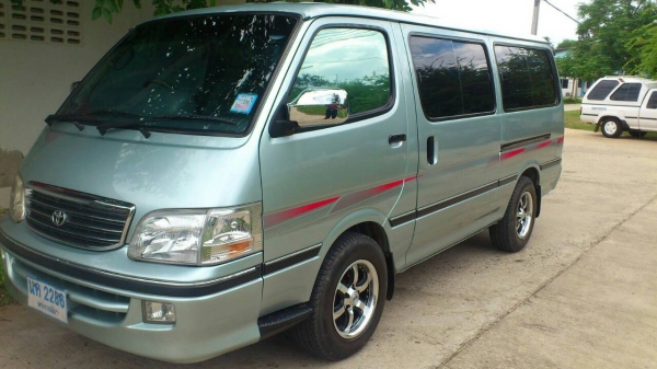 ขายรถตู้ปี44โตโยต้าหัวจรวจ สภาพเดิม เครื่องดีเซล สภาพพร้อมใช้งานแอร์เย็น