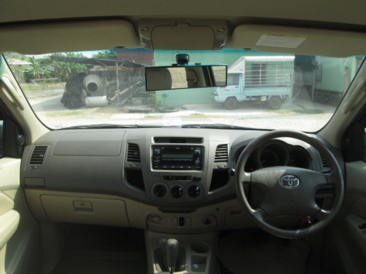 ขายรถมือสอง  4 ประตู 4WD