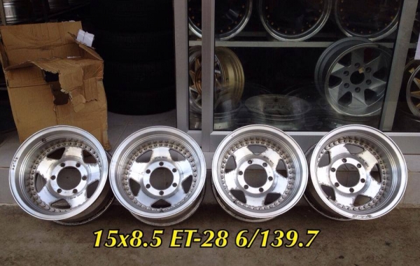ขายล้อ DUNEMAX 15x8.5 ออฟ-28 6 รู ออฟเป็นคลื่น ลึกๆ หายาก