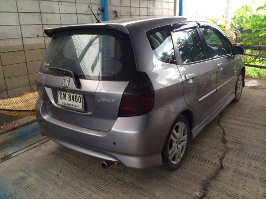 JAZZ ปี 07 ติด LPG ออกรถ 20,000 บาท JAZZ ปี 07 ติด LPG ออกรถ 20,000 บาท