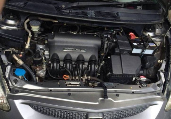 JAZZ ปี 07 ติด LPG ออกรถ 20,000 บาท JAZZ ปี 07 ติด LPG ออกรถ 20,000 บาท