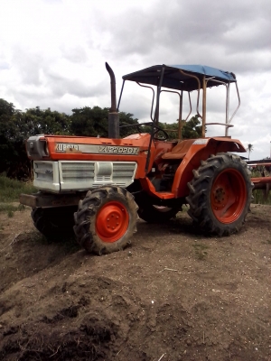 มาแล้วคับ สำหลับคนทุนน้อย มาแล้วคับสีนวนจัดให้ 2202 ขับเคลื่อน 4 ล้อ เข้าเกียร์ง่าย ไม่มีร้อง เคื่องติดง่ายไม่ต้องเผาหัว มีผาน 5 หนึ่งพวง สนใจติดตอ 089-9638932 ต. บัวชุม อ. ชัยบาดาล จ. ลพบุรี มาแล้วคับ สำหลับคนทุนน้อย มาแล้วคับสีนวนจัดให้ 2202 ขับเคลื่อน 4 ล้อ เข้าเกียร์ง่าย ไม่มีร้อง เคื่องติดง่ายไม่ต้องเผาหัว มีผาน 5 หนึ่งพวง สนใจติดตอ 089-9638932 ต. บัวชุม อ. ชัยบาดาล จ. ลพบุรี