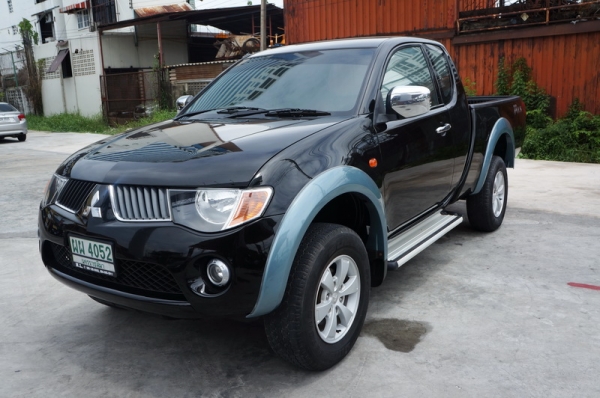 UBISHI TRITON PLUS CAB ปี 2008 ตัว TOP ขายรถสวย ARIBAG เบรค ABS กระจกไฟฟ้า ล้อ MAx เครื่องแน่นๆวิ่งดีมาก ช่วงล่างดี ภายในสภาพสวย สีสวย รถพร้อมใช้งาน จัดไฟแนนได้