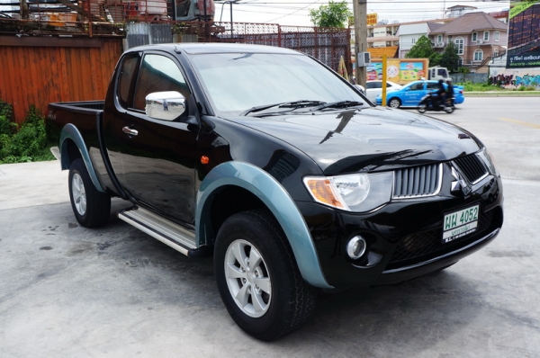 UBISHI TRITON PLUS CAB ปี 2008 ตัว TOP ขายรถสวย ARIBAG เบรค ABS กระจกไฟฟ้า ล้อ MAx เครื่องแน่นๆวิ่งดีมาก ช่วงล่างดี ภายในสภาพสวย สีสวย รถพร้อมใช้งาน จัดไฟแนนได้