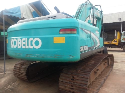 ขายแบคโฮ KOBELCO SK200-8