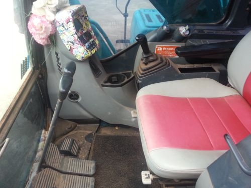 ขายแบคโฮ KOBELCO SK200-8