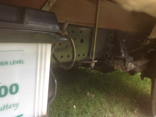 ขาย  4 ล้อใหญ่ NKR55E  รถห้างปี49  มือเดียว  รถเดิมทั้งคัน. สภาพสวยพร้อมใช้ครับ.