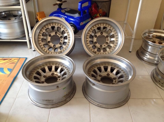 ขายล้อประมูลจากญี่ปุ่น ขอบ 15x8.5 ออฟ-32 6 รู ออฟลึกๆ หล่อๆ ขายล้อประมูลจากญี่ปุ่น ขอบ 15x8.5 ออฟ-32 6 รู ออฟลึกๆ หล่อๆ