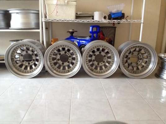 ขายล้อประมูลจากญี่ปุ่น ขอบ 15x8.5 ออฟ-32 6 รู ออฟลึกๆ หล่อๆ