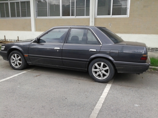 NISSAN  UU12 เกียร์ออร์โต้  แก๊ส+น้ำมันออโต้  ตามสภาบราคาถูก  เกียร์ไม่ค่อยดีขับใด้ ขายถูกๆครับ 086-5414120