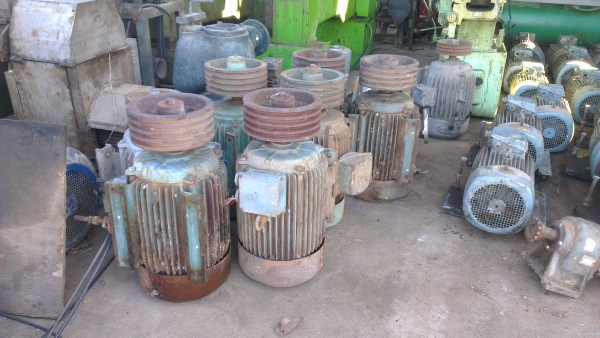 Sell> ขายมอเตอร์ Mitsubishi 20 แรงม้า 380V. 1460 rpm. มี 2 ลูก กำแพงแสน นครปฐมครับ