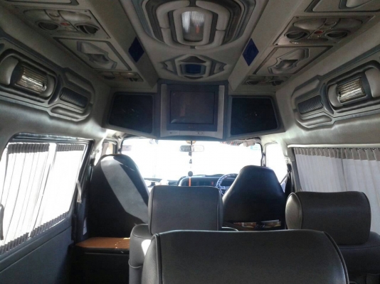 ขาย รถตู้หัวจรวดหลังคาสูง ปี 2002 NGV ชยพล 0812785176 รถตู้