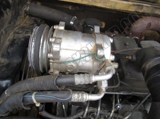 รถแบคโฮ KOMATSU PC 60-7