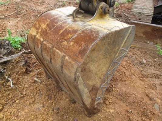 รถแบคโฮ KOMATSU PC 60-7