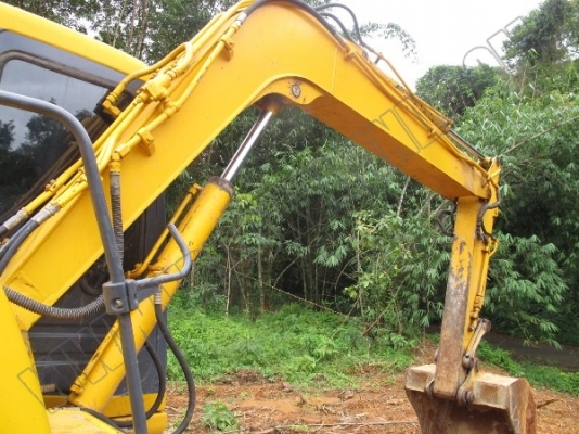 รถแบคโฮ KOMATSU PC 60-7