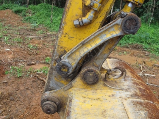 รถแบคโฮ KOMATSU PC 60-7