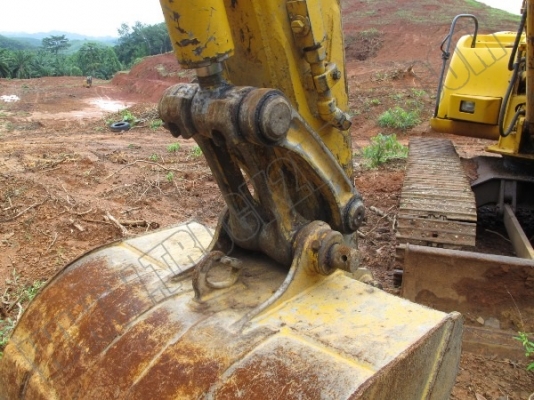 รถแบคโฮ KOMATSU PC 60-7