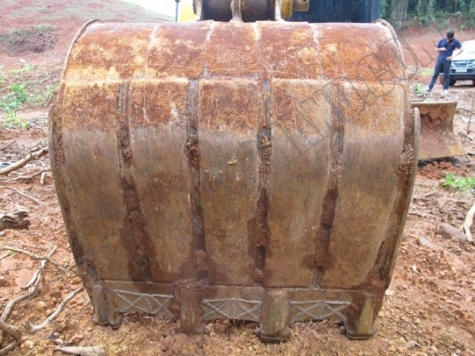 รถแบคโฮ KOMATSU PC 60-7