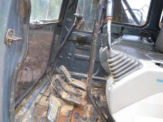 รถแบคโฮ KOMATSU PC 60-7