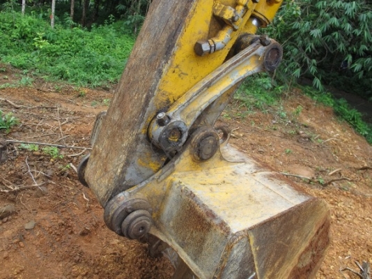 รถแบคโฮ KOMATSU PC 60-7