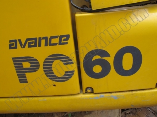 รถแบคโฮ KOMATSU PC 60-7