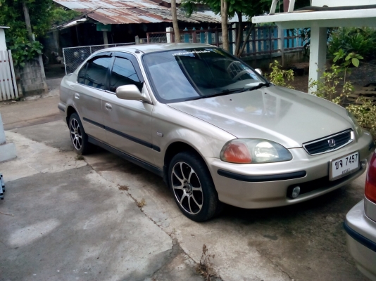 civic ตาโตเกียร์ธรรมดาติดแก๊สไฟฟ้าทั้งคัน105000 civic ตาโตเกียร์ธรรมดาติดแก๊สไฟฟ้าทั้งคัน105000