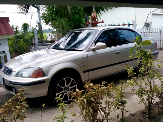 civic ตาโตเกียร์ธรรมดาติดแก๊สไฟฟ้าทั้งคัน105000 civic ตาโตเกียร์ธรรมดาติดแก๊สไฟฟ้าทั้งคัน105000