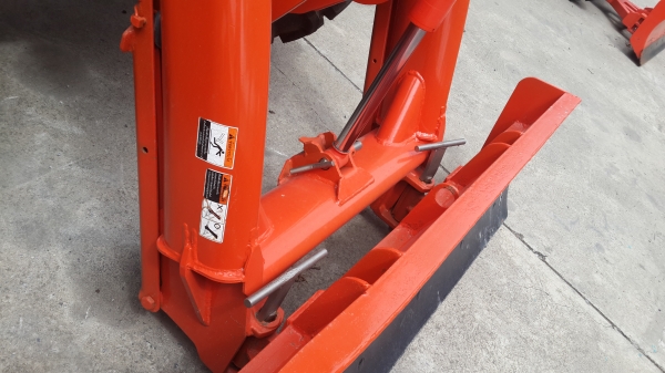 คูโบต้าแม็กส์ L4708