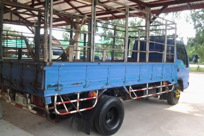 ISUZU NKR 110 แรงม้า พร้อมคอก ห้างแท้ยาว 4.3 ม. เล่มพร้อมโอน