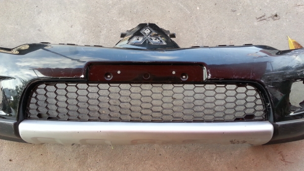 กันชนหน้า Pajero Sport -ของแท้มืสอง พร้อมตะแกรงช่องลมด้านล่าง กันชนหน้า Pajero Sport -ของแท้มืสอง พร้อมตะแกรงช่องลมด้านล่าง