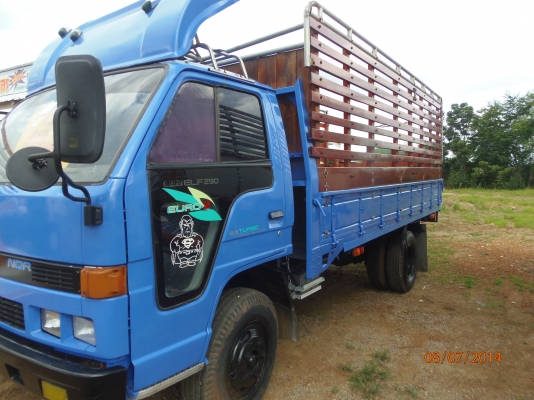 ขายอีซูซุ NPR 125