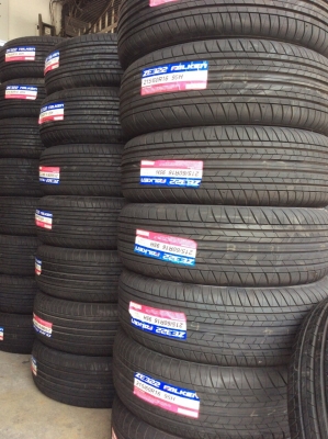 ขายยางใหม่Falken ze322 215 60 16 ถูกๆๆเหลือเพียง 12 เส้นเท่านั้นครับ