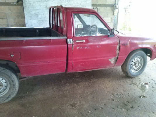 ขาย โตโยต้า LN ม้ากระโดด เครื่องดีเซล 5 เกียร์ เครืองดีวิ่งขับขี่ปกติ ขาย โตโยต้า LN ม้ากระโดด เครื่องดีเซล 5 เกียร์ เครืองดีวิ่งขับขี่ปกติ