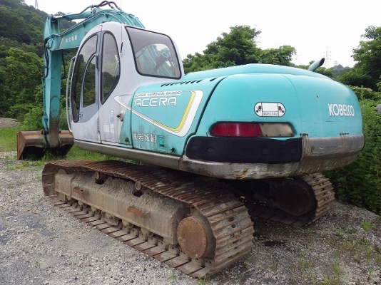 รถเก่านอก sk 200-2 สนใจโทร 092-3309229 อี๊ดสองห้อง