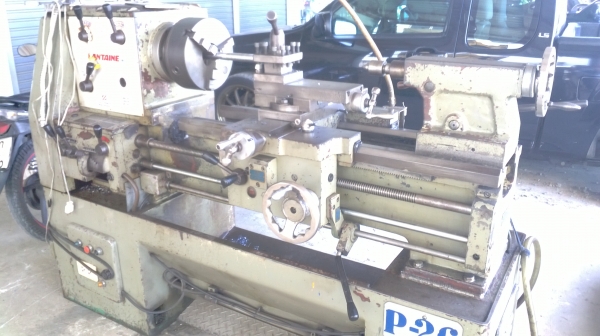 แท่นกลึงหนัก 5 ฟุต 3 เพลา เกียร์บล็อก ฐานเหล็กหล่อ พร้อมใช้งาน สภาพสวย ด่วน !!!  115,000