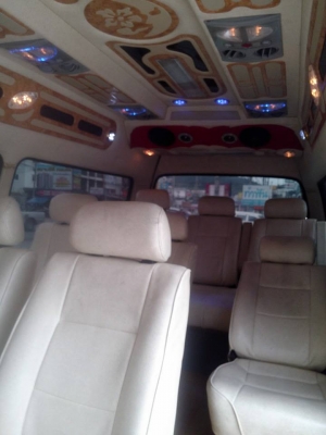 ขายรถตู้พร้อมใช้