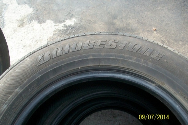 ยาง 215-60-16 4เส้น 800